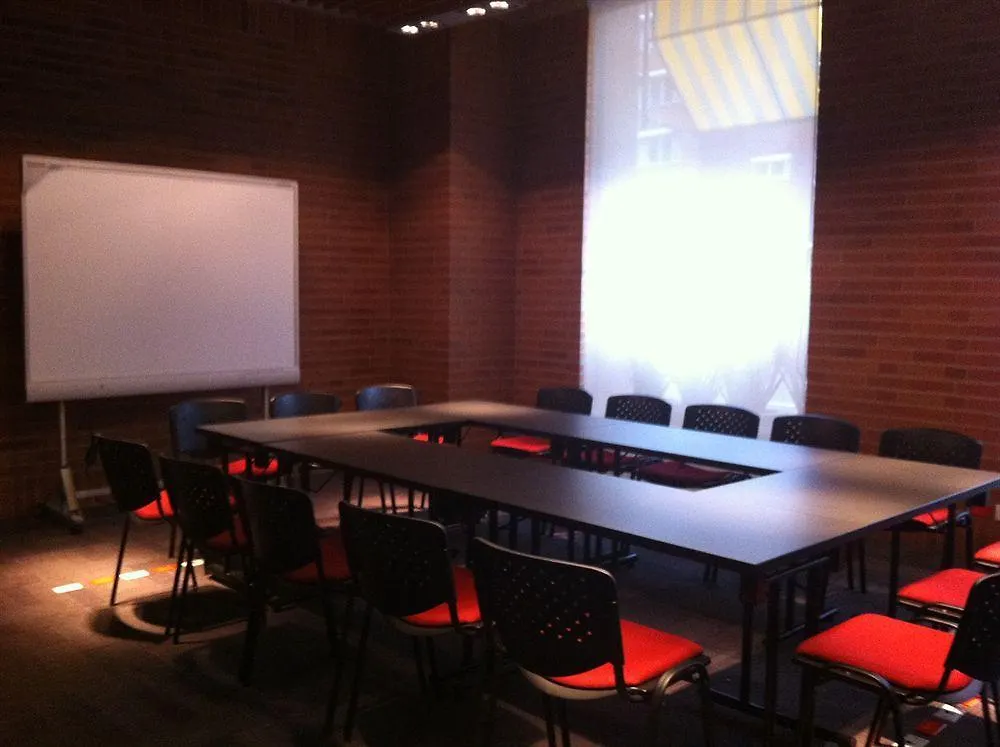 Mercure Bogota Bh Zona Financiera 4*,
